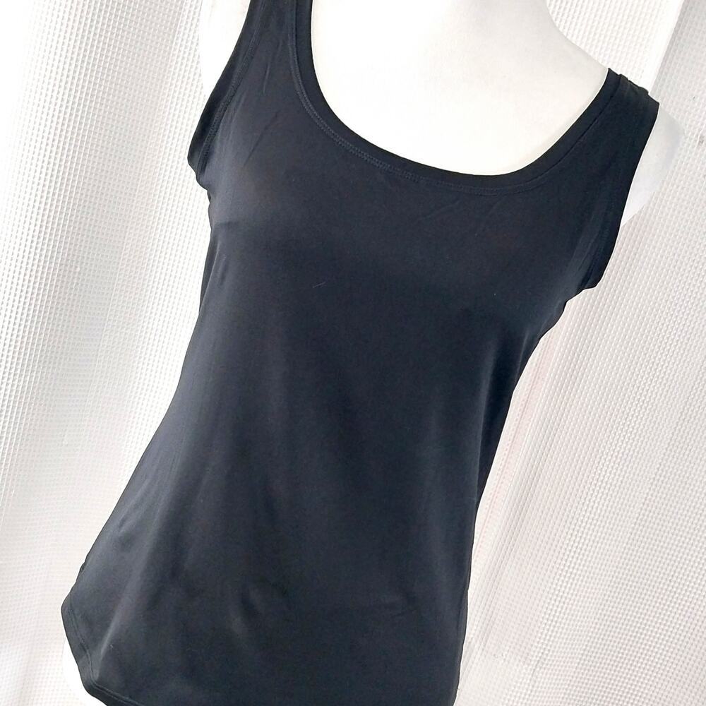 PETER NYGARD! SILKY, STRETCHY BLACK SLEEVELESS TANK STYLE TOP! SZ S